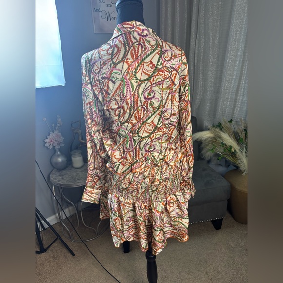 Two Piece Zara Top and Shorts Set. Colorful. NWT. - Picture 2 of 4